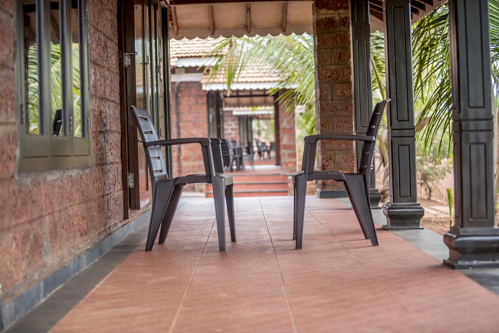 Beachfront Villas Ganpatipule Kültér fotó