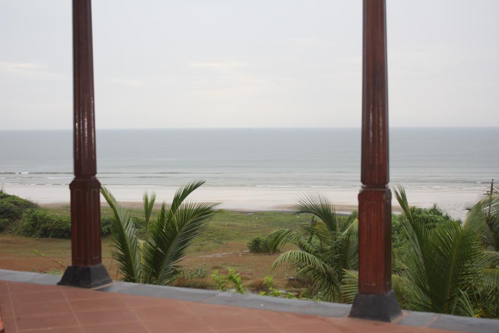 Beachfront Villas Ganpatipule Szoba fotó