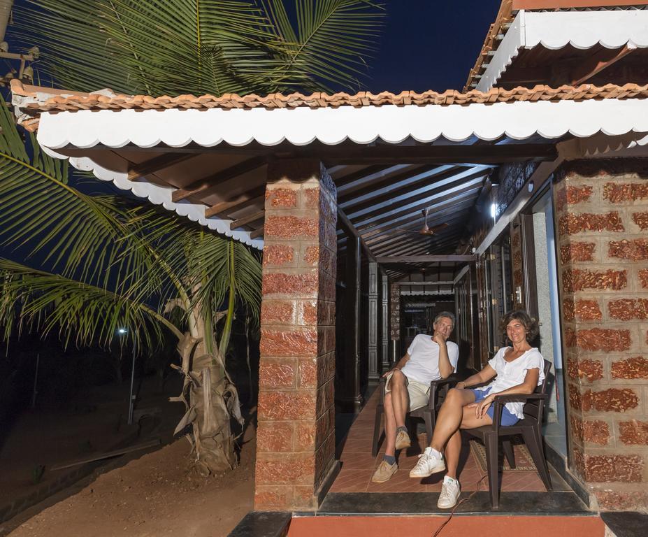 Beachfront Villas Ganpatipule Kültér fotó